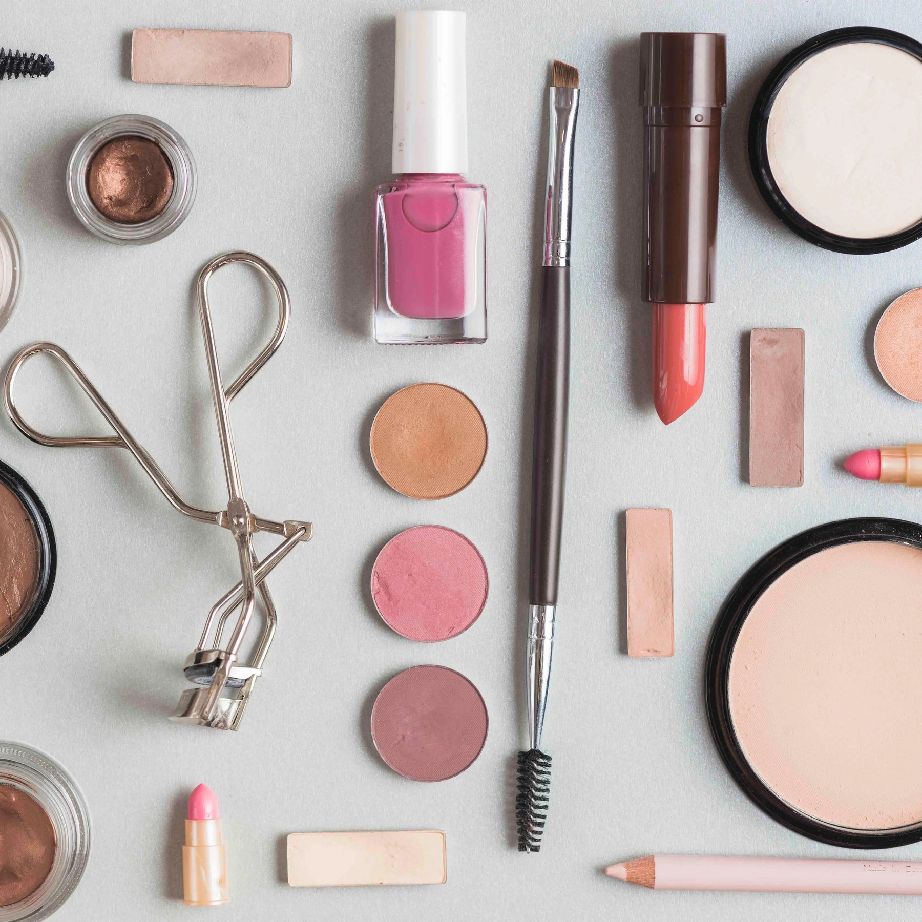 Cheap or Expensive Make-Up, Which is Better? - The Beauty Store