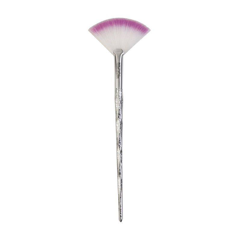 PRISMATIC FAN BRUSH The Beauty Store