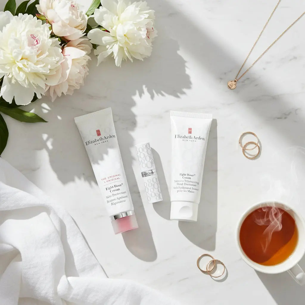 Elizabeth Arden Gift Set Protectant 50ml + H/Cream 75ml + FREE Lip Balm 3.7g Elizabeth Arden