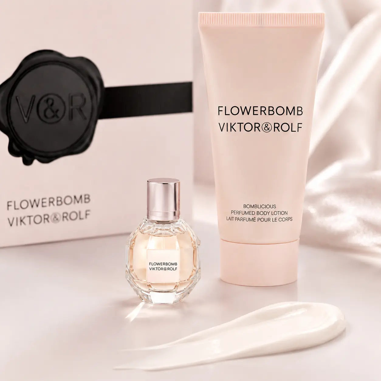 Viktor & Rolf Flowerbomb Gift Set Eau de Parfum 7ml + Body Lotion 50ml