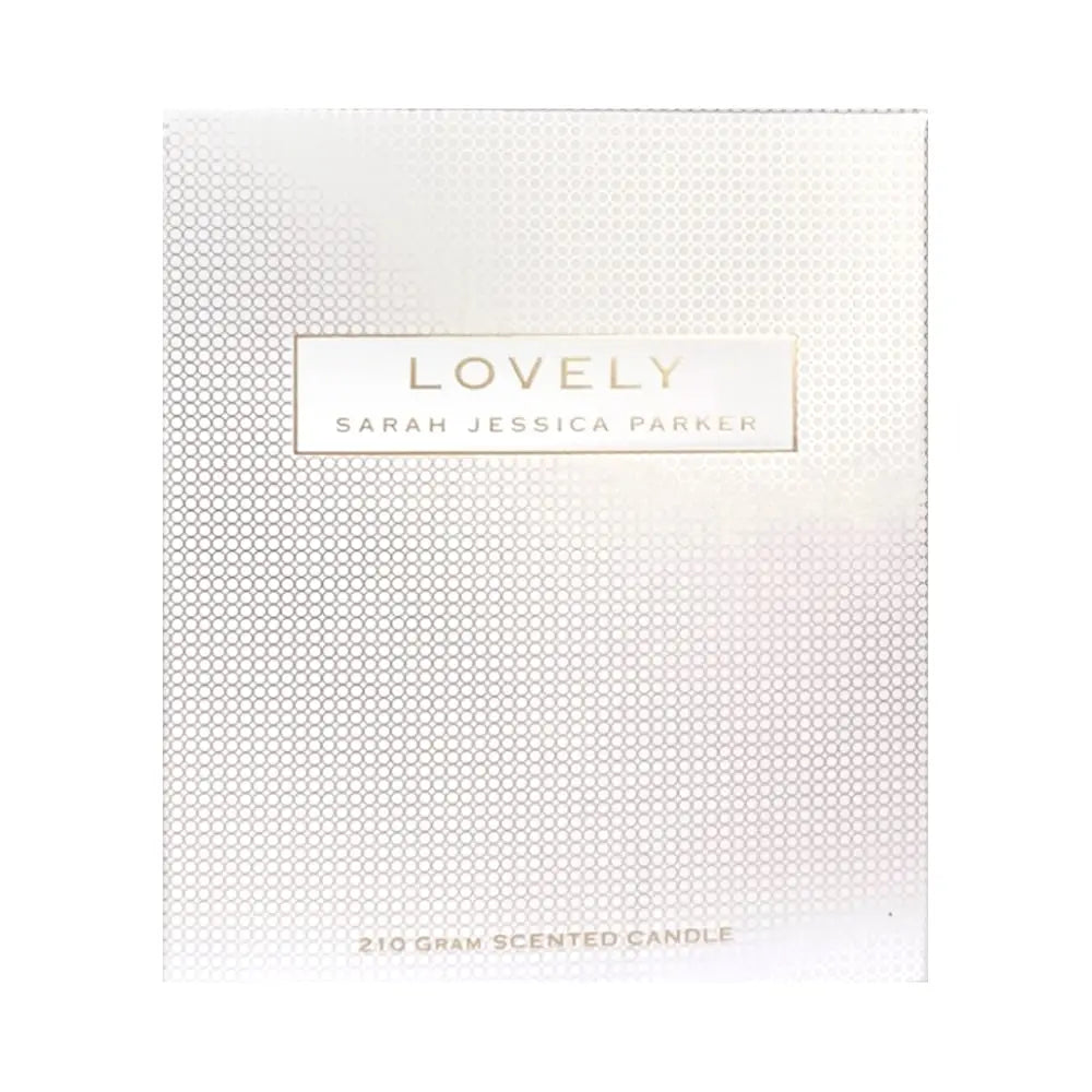 Sarah Jessica Parker Lovely Scented Candle 210g - The Beauty Store